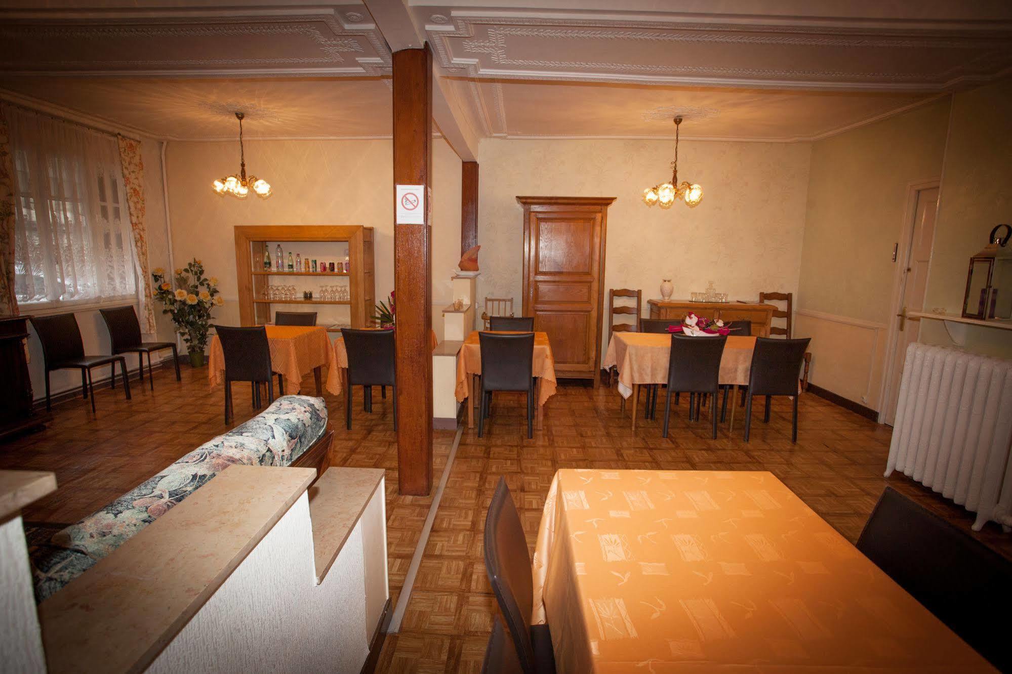 Hotel De La Cité Châlons-en-Champagne Esterno foto