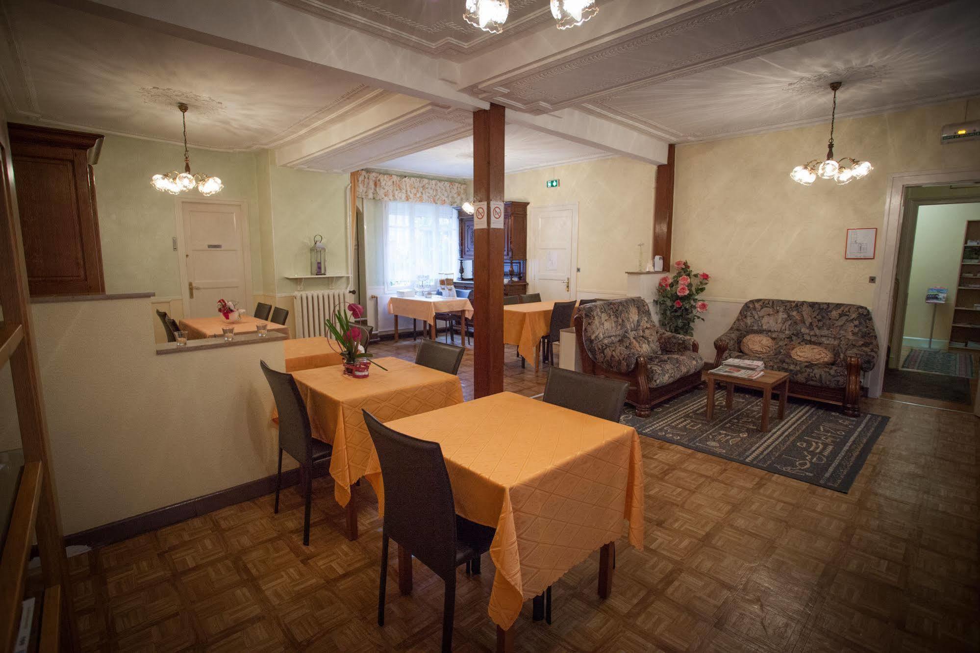 Hotel De La Cité Châlons-en-Champagne Esterno foto